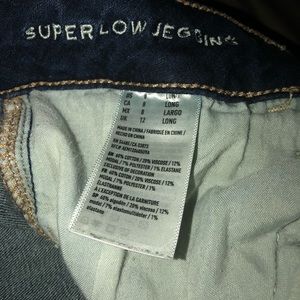 American Eagle Super Low Jegging